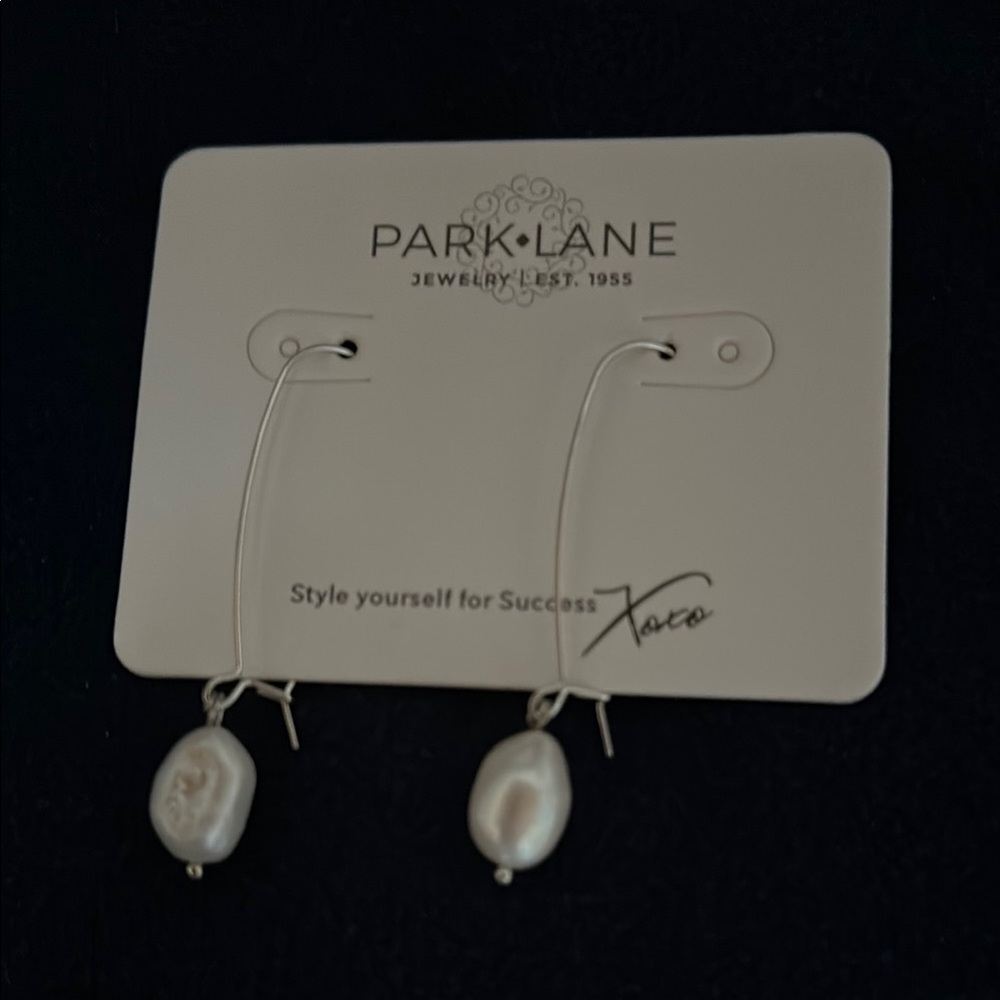Parklane Pearl Earrings